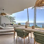 Renovated Casaris Big Balcony And Sea View