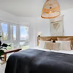 Renovated Casaris Big Balcony And Sea View *