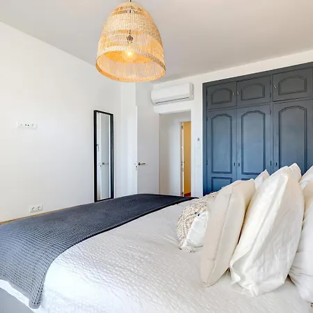 Renovated Casaris Big Balcony And Sea View *